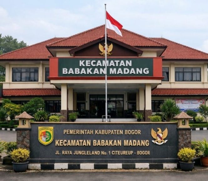 
 Wartawan Dipakai, Lalu Dibuang: Kantor Kecamatan Babakan Madang Buta Etika Pers